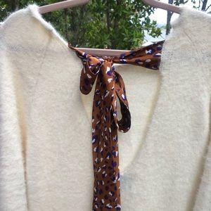 adorable oversized vintage sweater